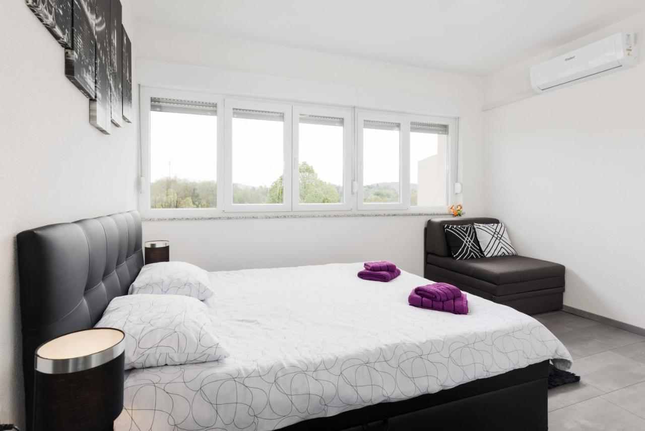 Studio Apartman Sirius Слуни Экстерьер фото