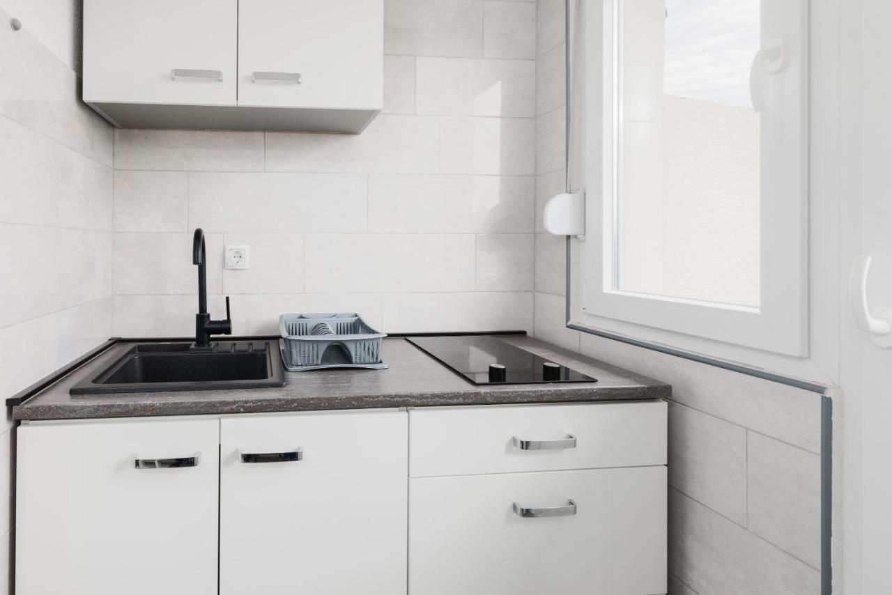 Studio Apartman Sirius Слуни Экстерьер фото